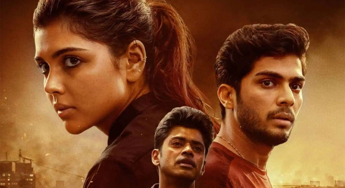 24 घंटे में हिंदी दर्शक करेंगे 'लोका चैप्टर 1' की किस्मत का फैसला, बनेगी अगली ब्लॉकबस्टर?