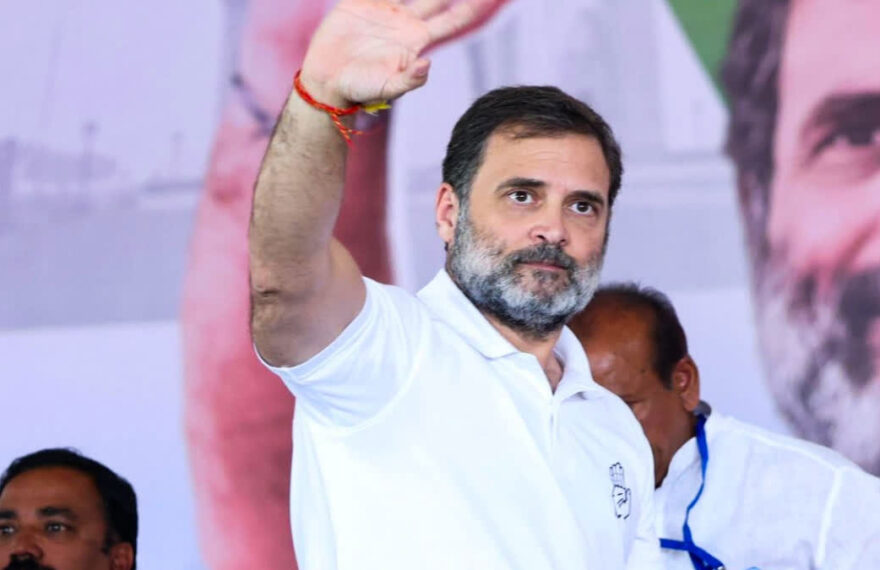 राहुल गांधी का रायबरेली दौरा: ‘वोट चोर, गद्दी छोड़’ नारे से साधा निशाना, कार्यकर्ताओं में दिखा उत्साह