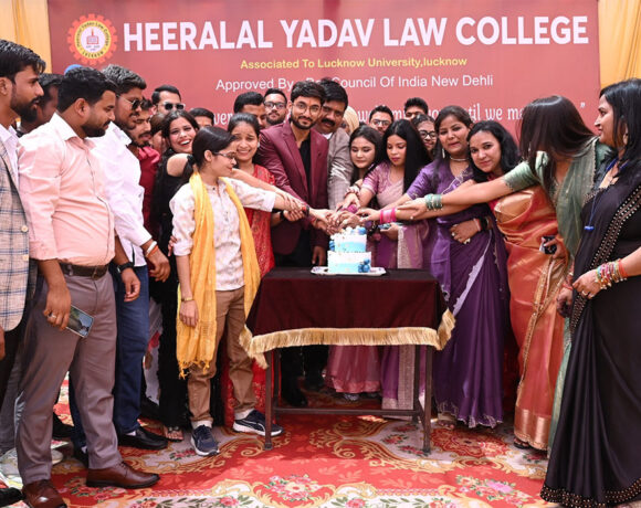 हीरालाल यादव लॉ कॉलेज में यादगार फेयरवेल, रंगारंग कार्यक्रमों के बीच छात्रों को दी गई भावुक विदाई