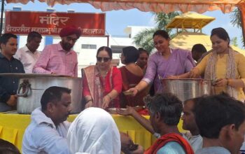 बड़े मंगल पर सरदार भगत सिंह विद्यालय में गूंजा सुंदरकांड पाठ, सेवा और भक्ति का दिया संदेश